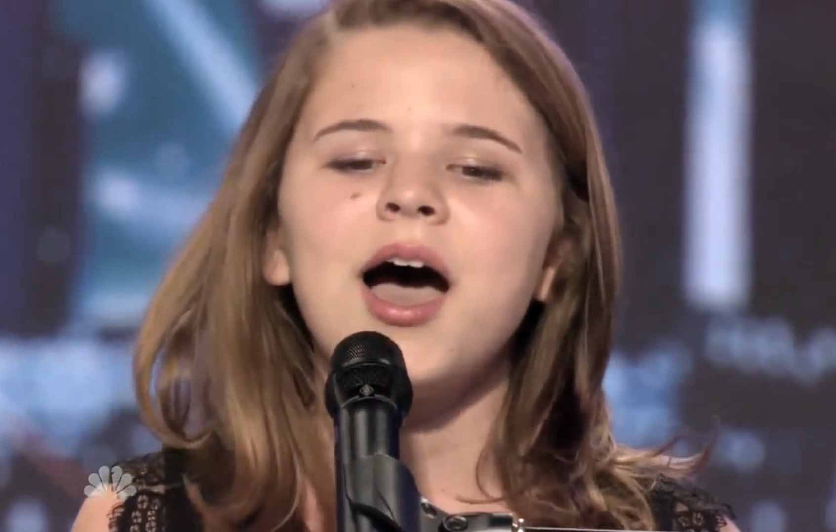 10-year-old-anna-christine-americas-got-talent-2013-image10.jpg