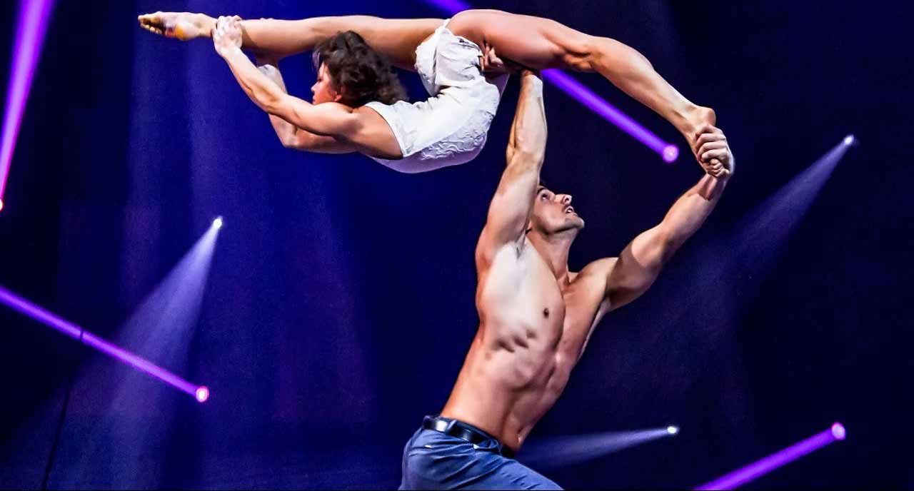 Duo Destiny Acrobatic Dance Th Cirque De Demain