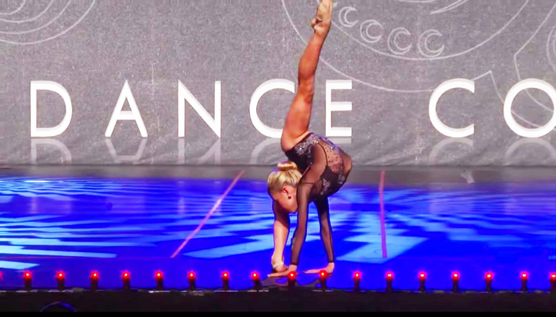 Kaylee Quinn Dances To 'Hallelujah'