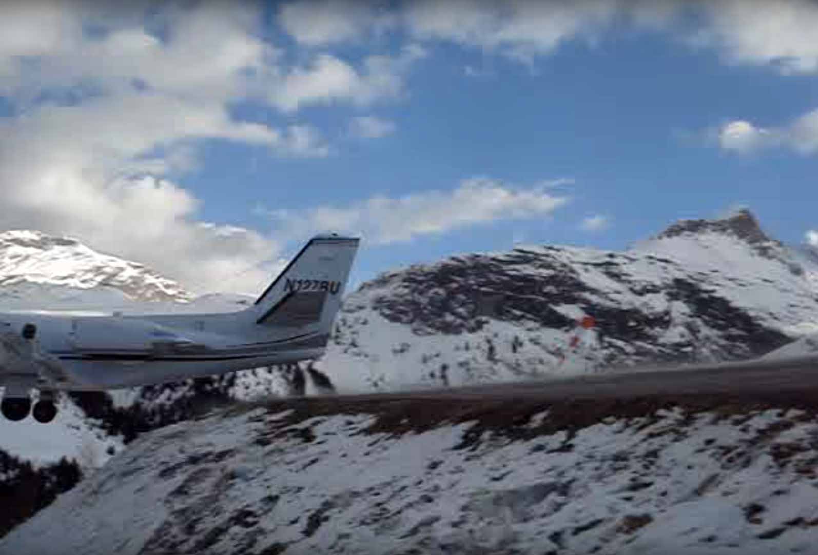 TakeOff From One Of The Worlds Most Dangerous Airports