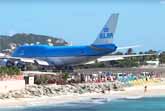 747 Blowing People Off The Beach
