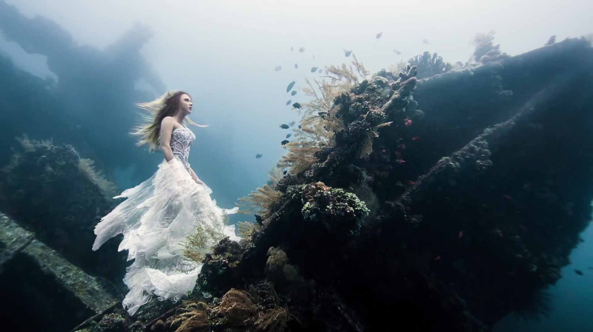 Epic Underwater Photoshoot The Secret To Success