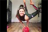 Incredible Balance, Strength & Flexibility - Stefanie Millinger