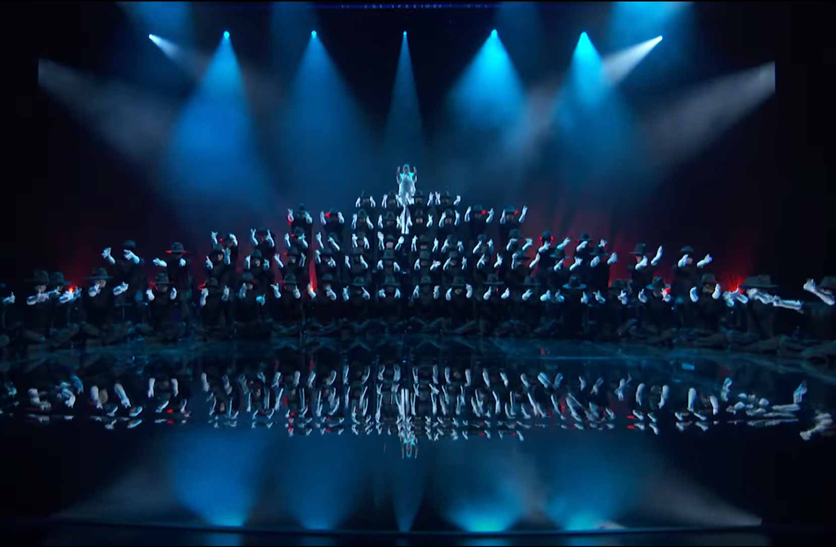 Murmuration's Mesmerizing Performance Leaves AGT 2023 Crowd Spellbound