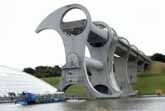 The Falkirk Wheel - Rotating Boat Lift