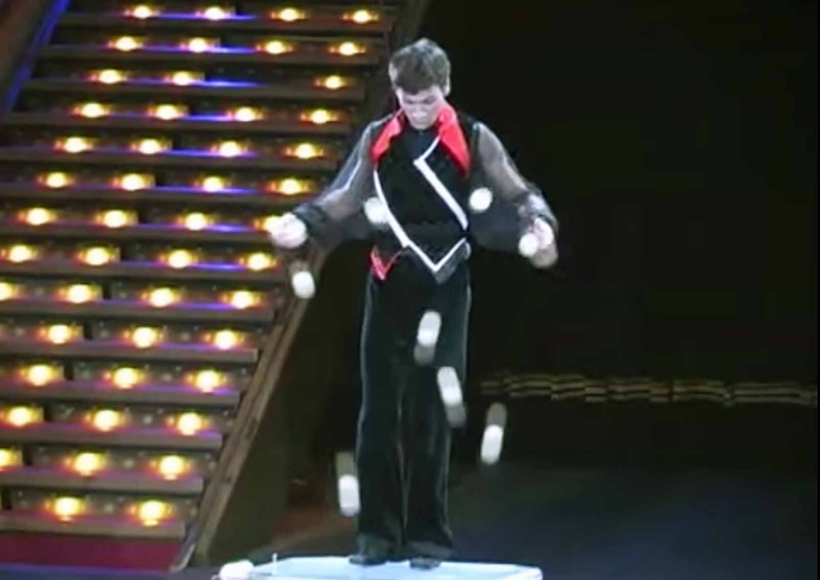 The World's Fastest Juggler Soslan Suanov